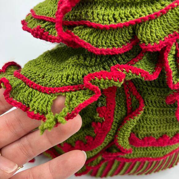 Vintage Scarlet Doll Crochet Dress Green Red Victorian Gown Handmade Barbie - Picture 6 of 10